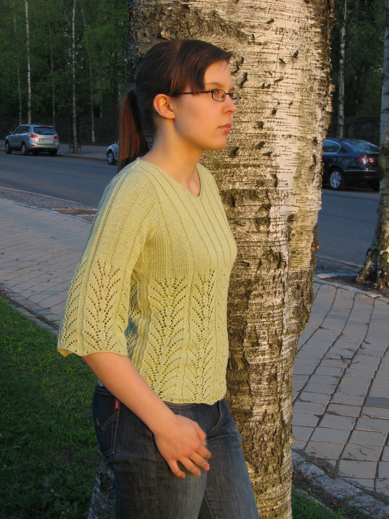 Kes�hein� sivulta