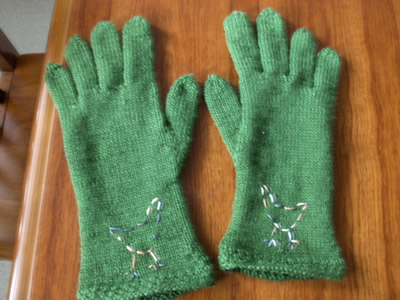 Pyy pivossa -sormikkaat