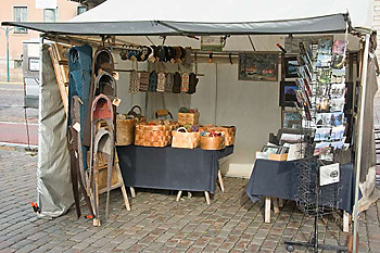 Riihivillan torikoju